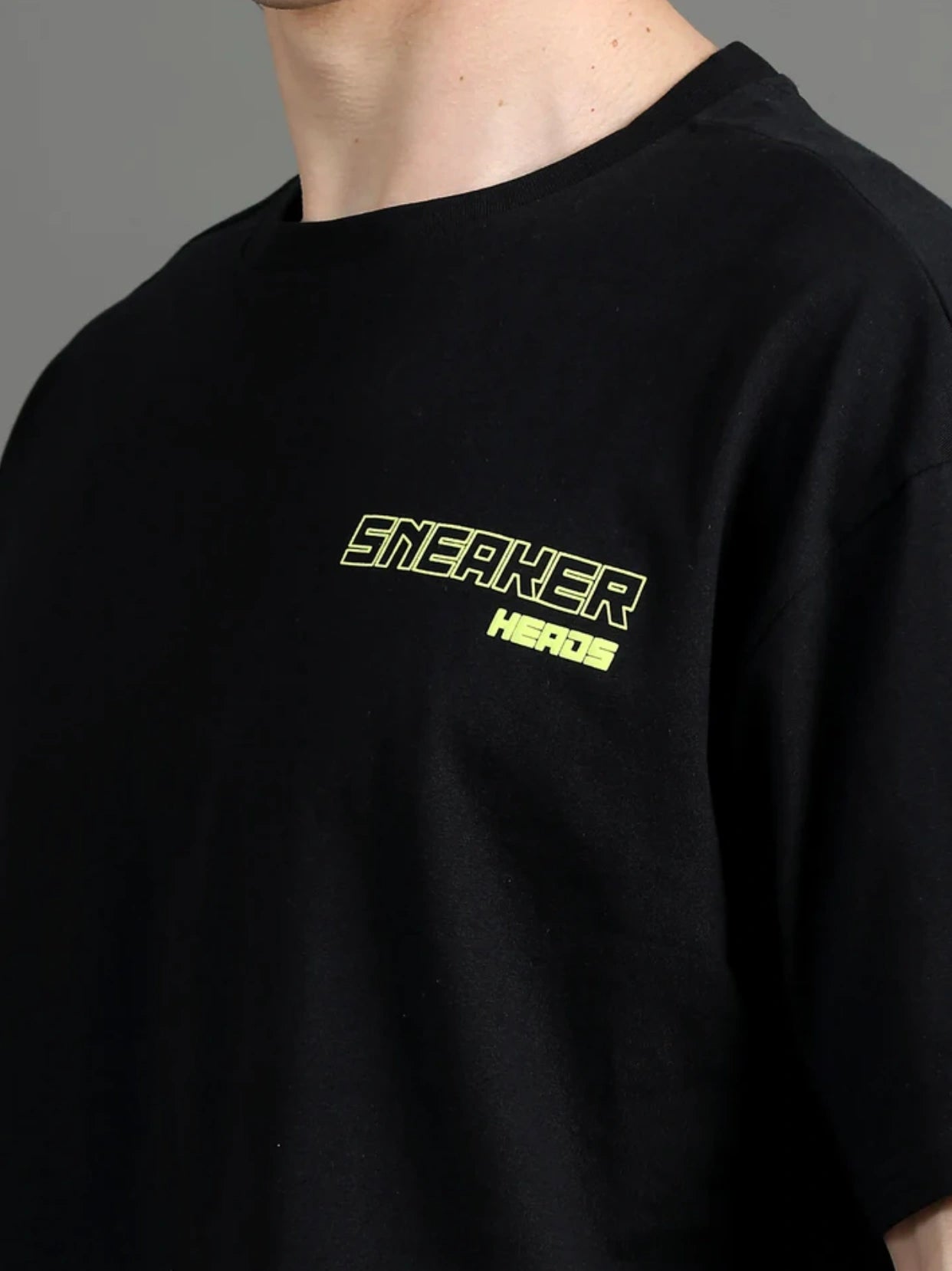 Oversized Essential Tee - Sneaker Heads