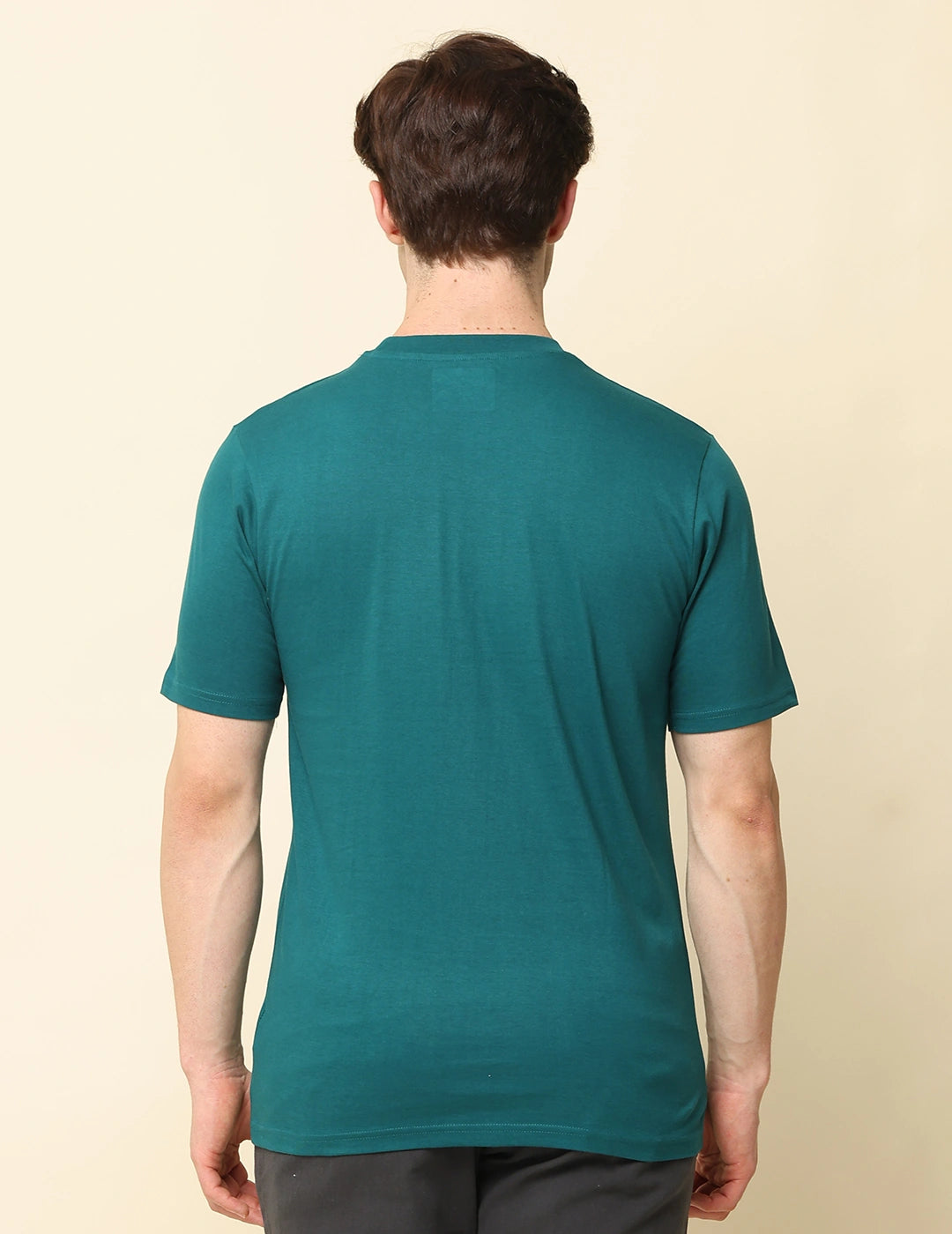 Men Solid Regular Fit T-Shirt - Bottle Green