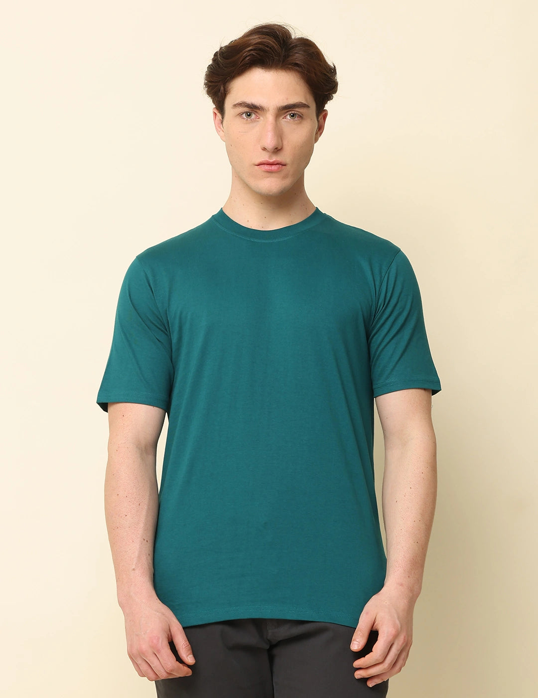 Men Solid Regular Fit T-Shirt - Bottle Green