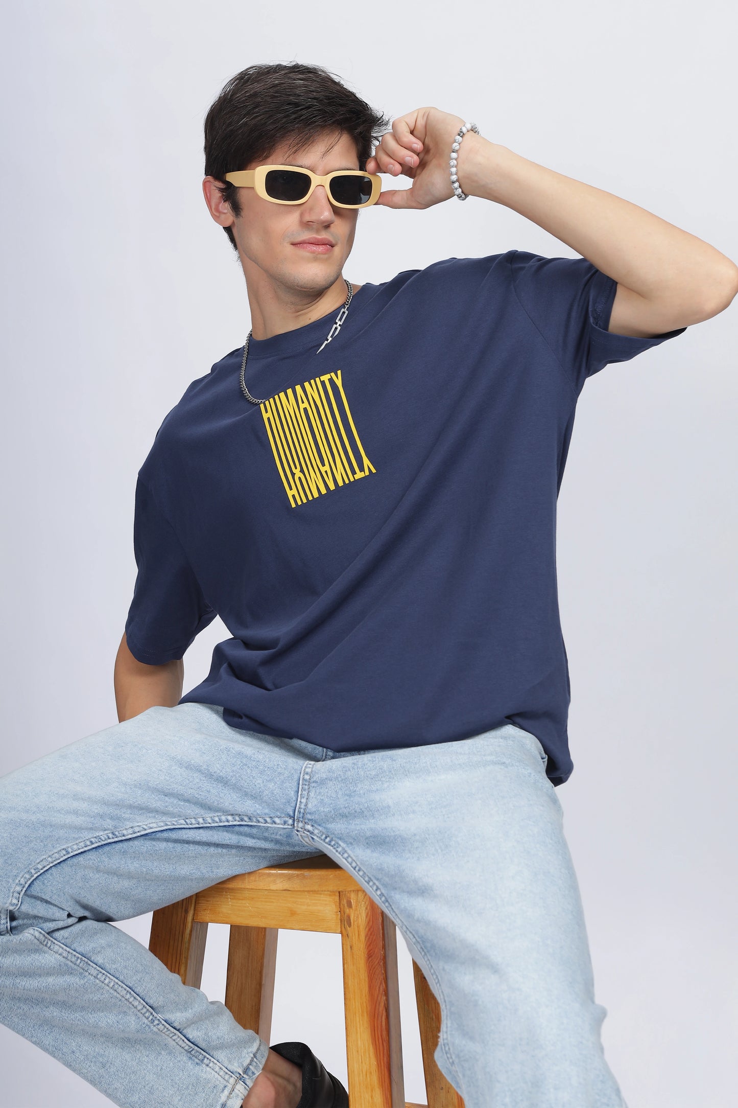 Oversized Essential Tee - Humanity