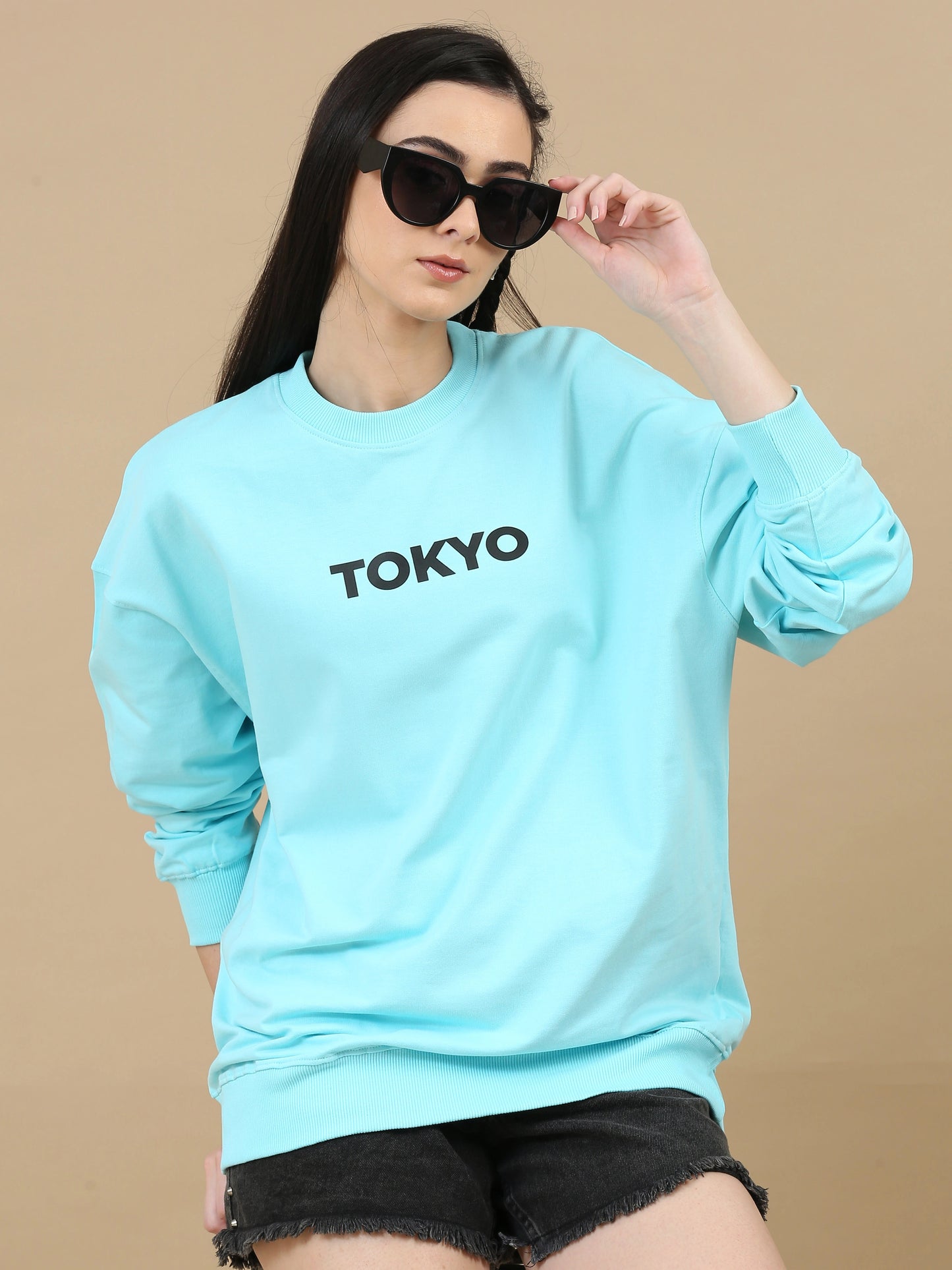 Street Aura Oversized Sweatshirt - Tokyo