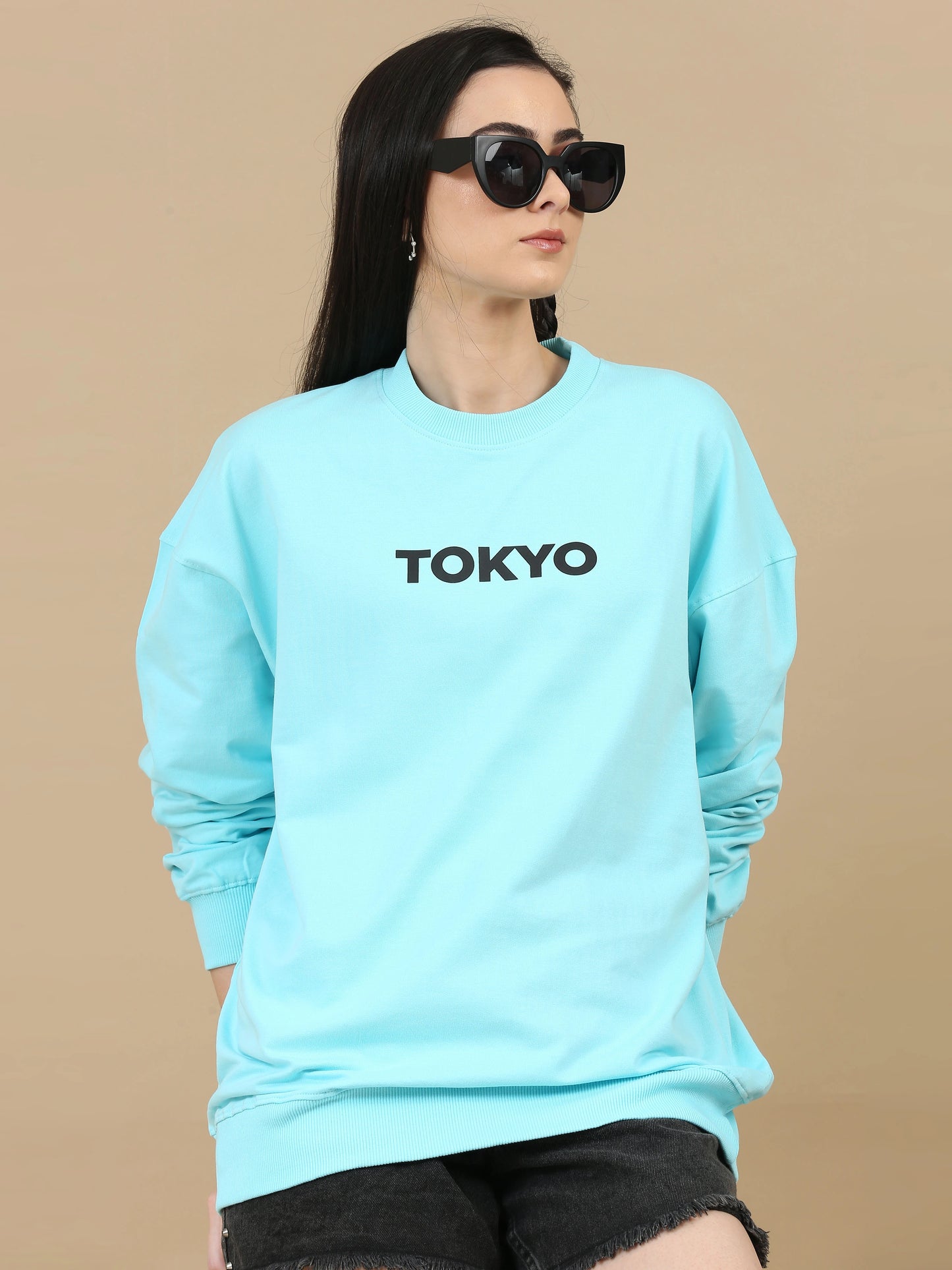 Street Aura Oversized Sweatshirt - Tokyo