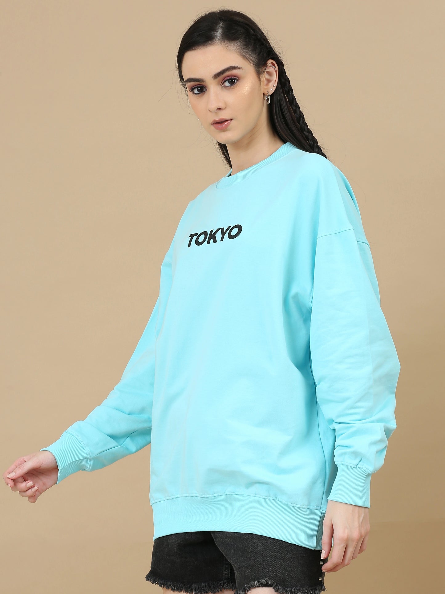 Street Aura Oversized Sweatshirt - Tokyo