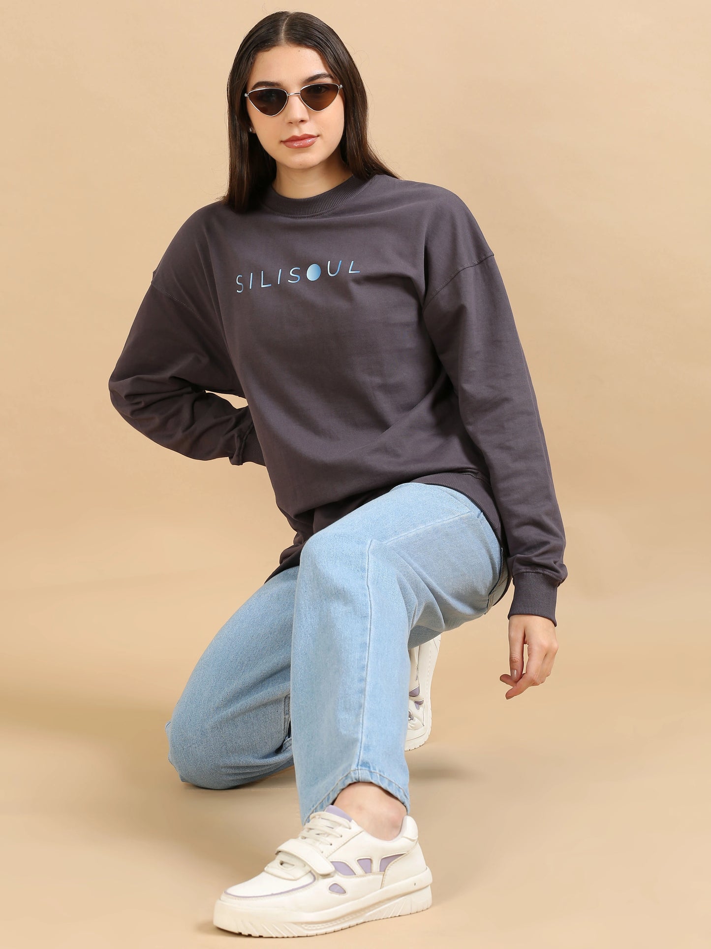 Street Aura Oversized Sweatshirt - The Art of Prosperity