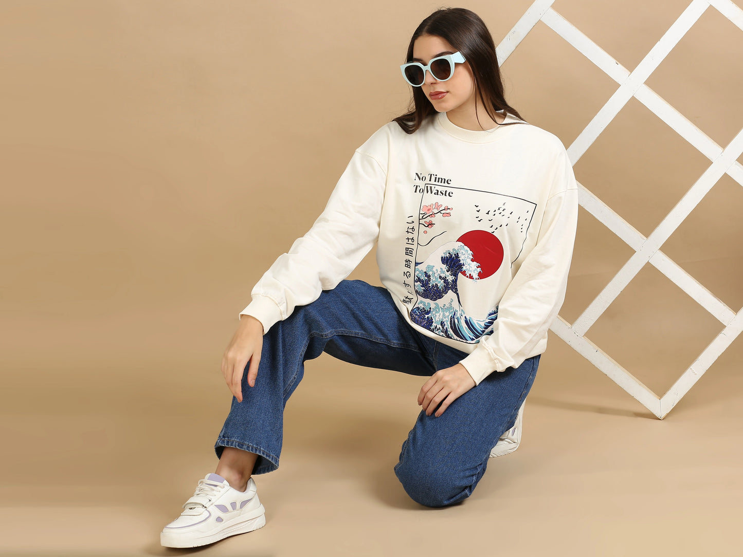 Street Aura Oversized Sweatshirt - No Time To Waste