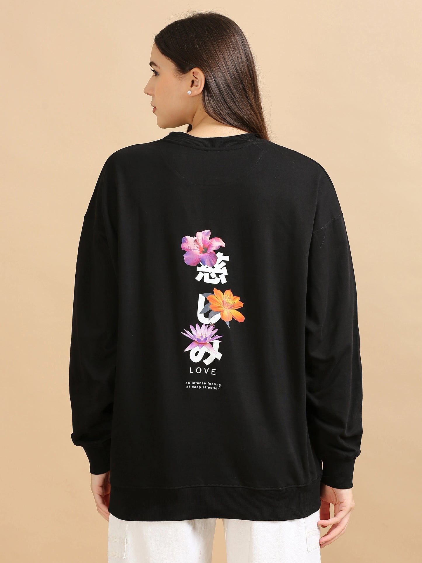 Street Aura Oversized Sweatshirt - Love