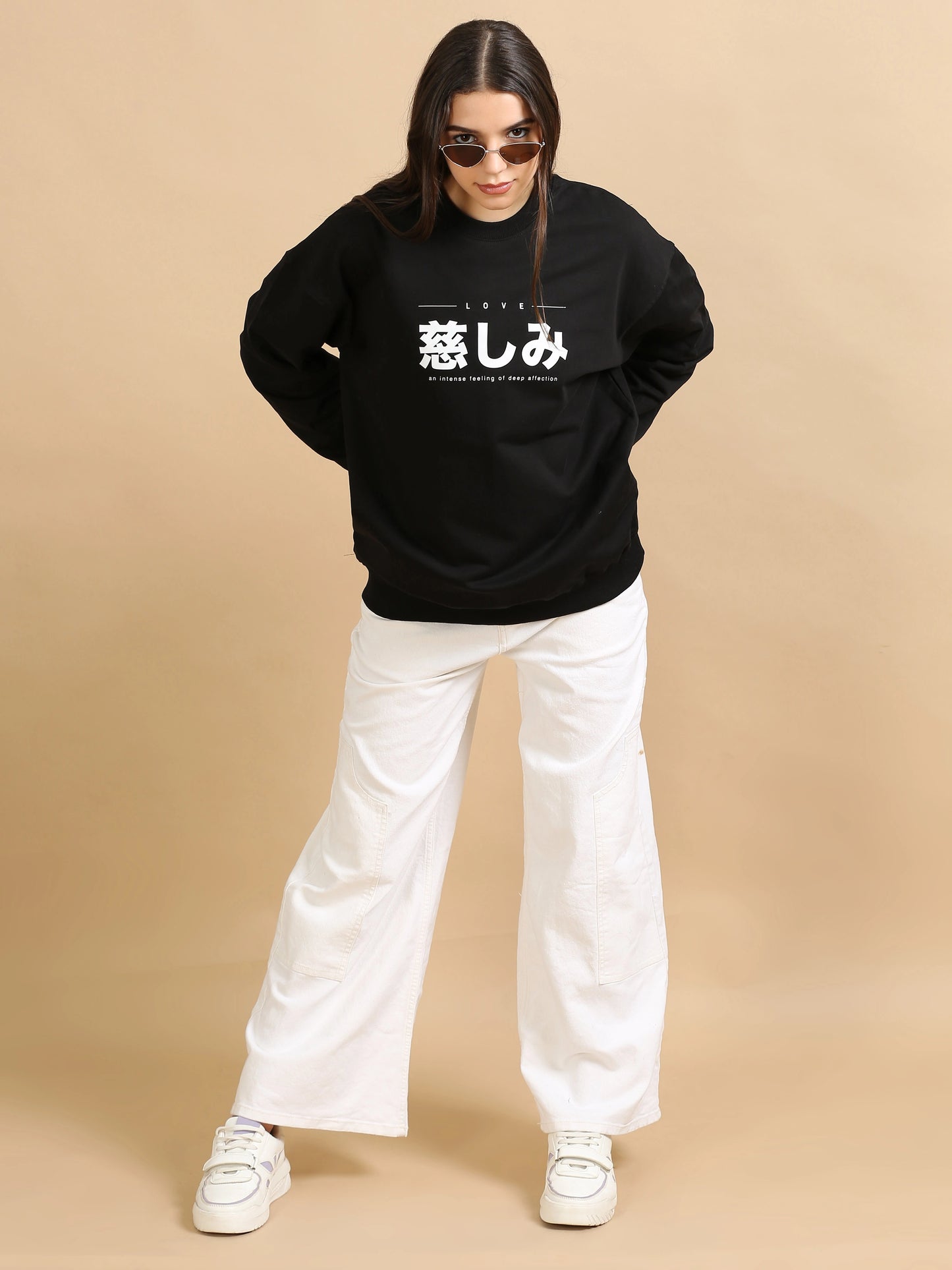 Street Aura Oversized Sweatshirt - Love