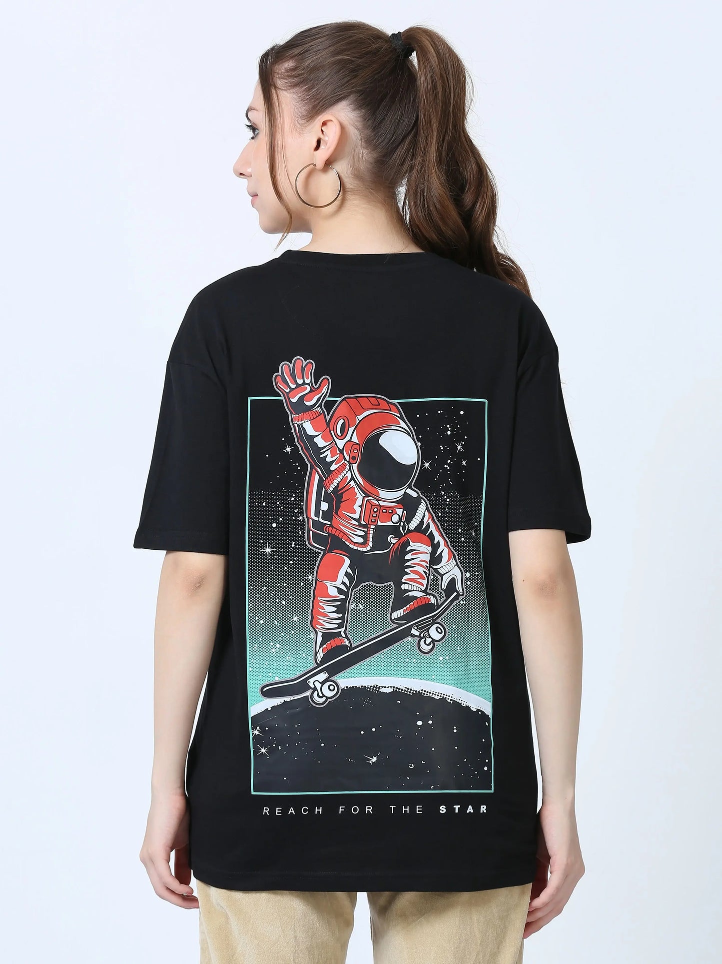 Everyday Statement T-Shirt - Reach For The Star