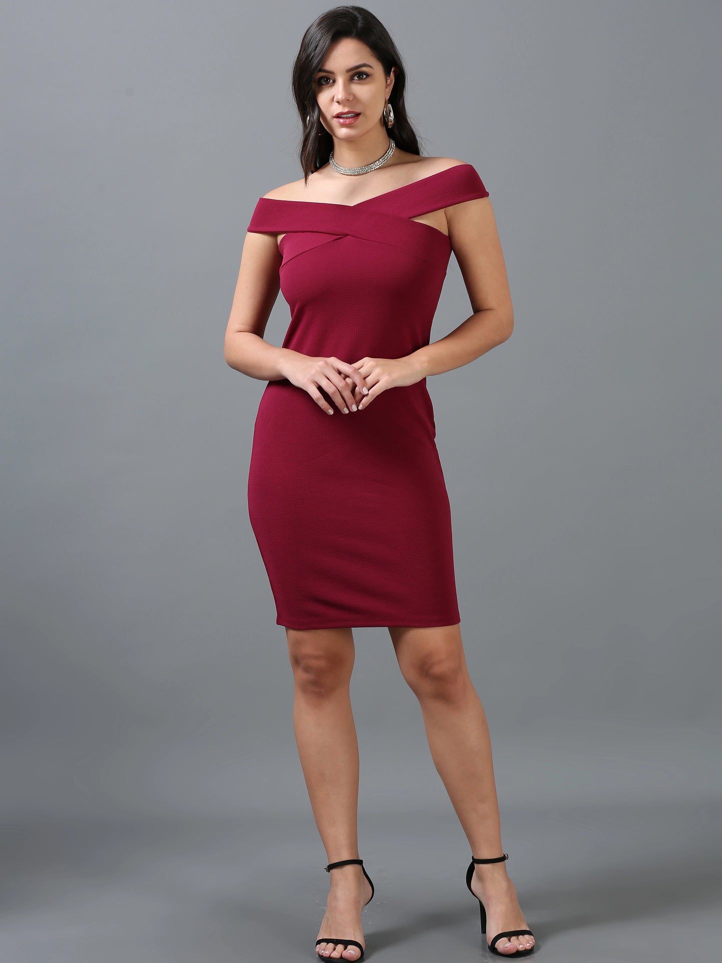 Glam Curve Dress - Maroon