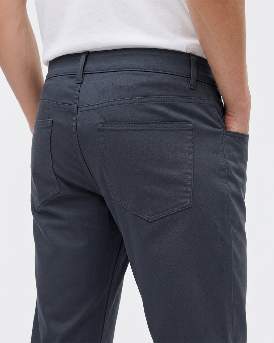 SILISOUL Men's Navy Regular Fit Solid Trousers