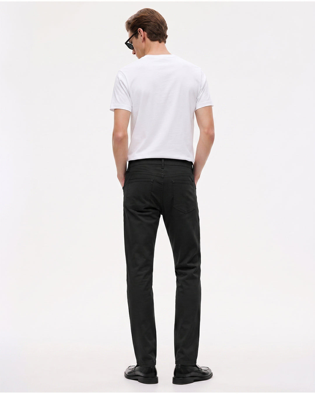 SILISOUL Men's Black Regular Fit Solid Trousers