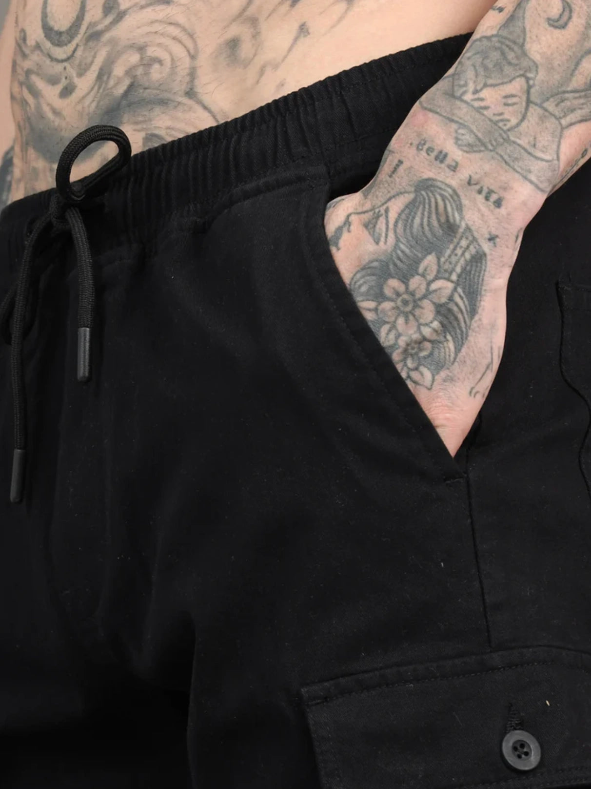 Everyday Pocket Cargo Joggers - Charcoal Black